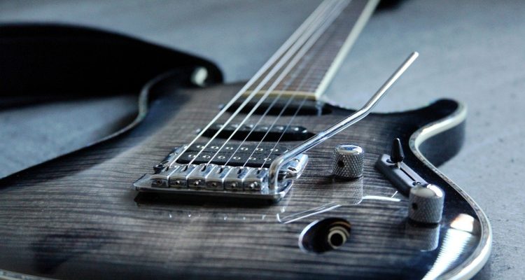 scopri l'affascinante mondo degli strumenti musicali! dalla chitarra al pianoforte, esplora la varietà di suoni e stili che rendono la musica un'arte unica. perfetto per musicisti e appassionati!