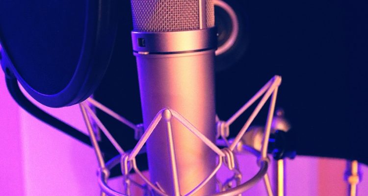 scopri il nostro studio di registrazione professionale, dove la tua musica prende vita. offriamo attrezzature all'avanguardia e un team di esperti per garantire registrazioni di alta qualità.