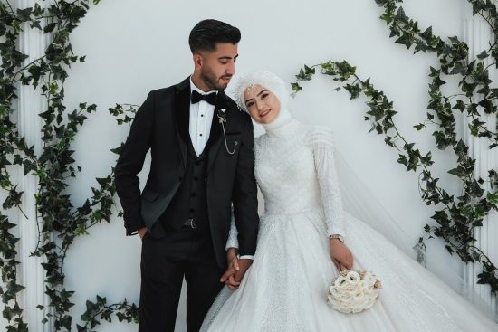 scopri la musica perfetta per il tuo matrimonio! scegli tra una vasta selezione di brani romantici e melodie indimenticabili per rendere il tuo giorno speciale davvero unico.