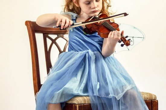 lezioni di musica personalizzate per tutti i livelli. scopri il tuo talento e impara a suonare il tuo strumento preferito con insegnanti esperti. iscriviti ora!