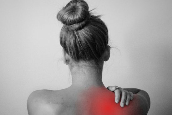 scopri come affrontare il dolore con strategie e consigli efficaci per migliorare il tuo benessere e la tua qualità della vita. approfondimenti, risorse e supporto per gestire il dolore in modo positivo.