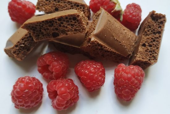 scopri il mondo della dolcezza con la nostra selezione di prelibatezze italiane. dalla pasticceria tradizionale ai dessert innovativi, lasciati conquistare dai sapori e dalle emozioni che solo la dolcezza può regalare.