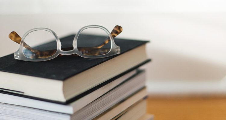 scopri la nostra vasta libreria musicale, dove puoi esplorare e ascoltare una selezione infinita di brani italiani e internazionali. trova la colonna sonora perfetta per ogni occasione!