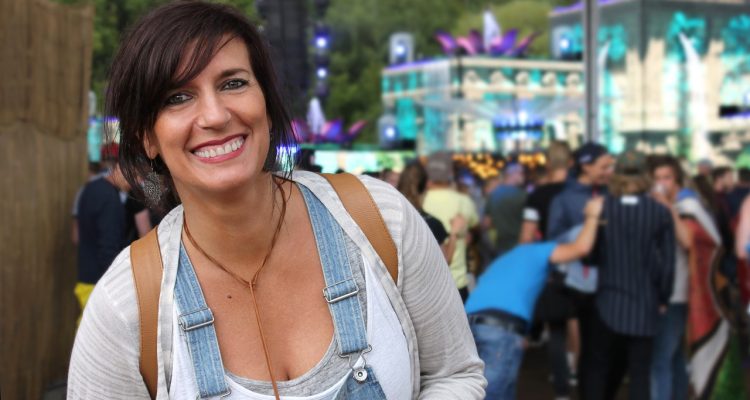 esplora il mondo vibrante dei festival musicali in italia! scopri eventi straordinari, artisti di fama e un'atmosfera unica che celebra la passione per la musica. unisciti a noi per vivere esperienze indimenticabili tra melodie coinvolgenti e paesaggi mozzafiato.